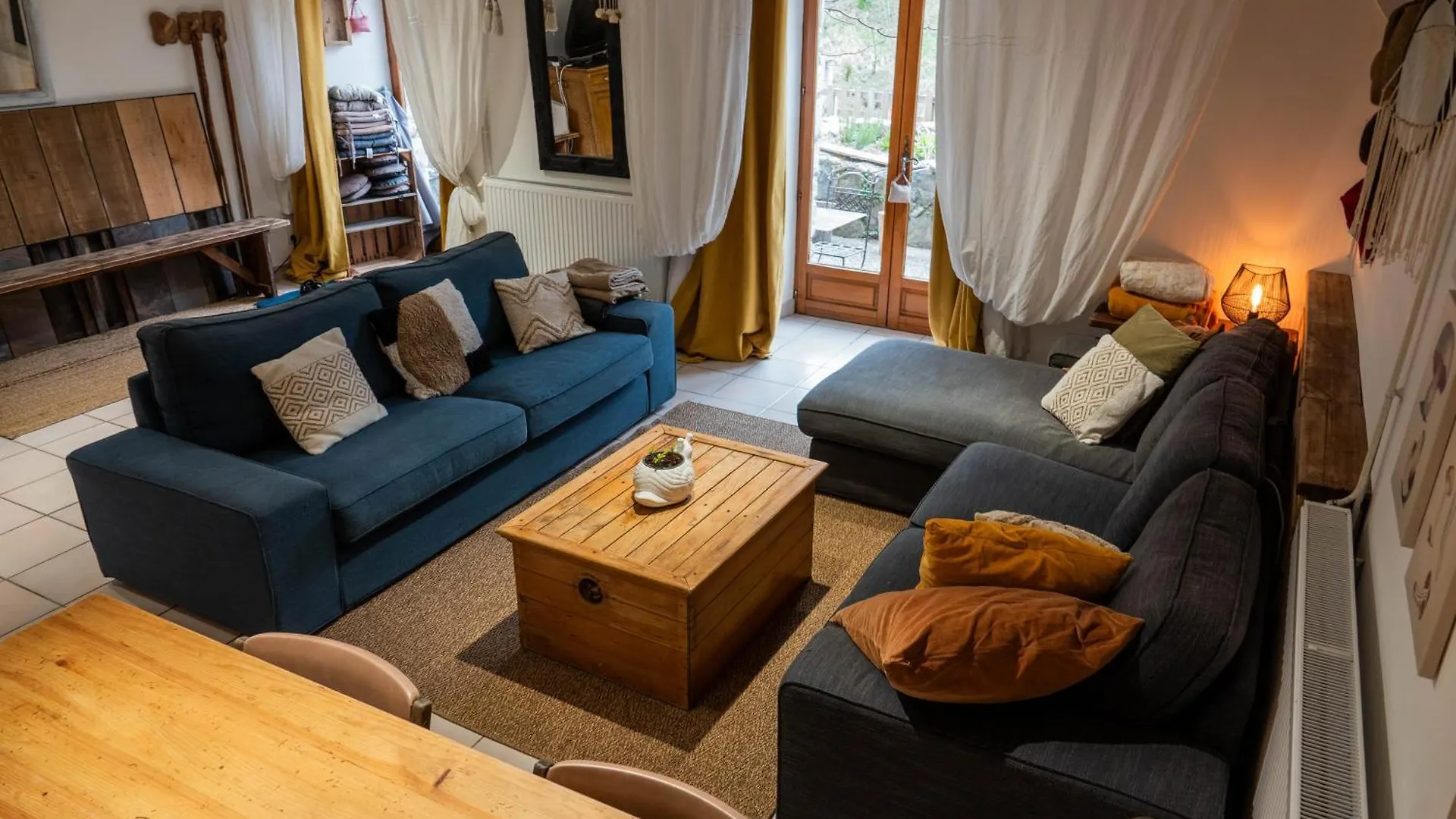 Rives De Bourges Apartment Burzet France